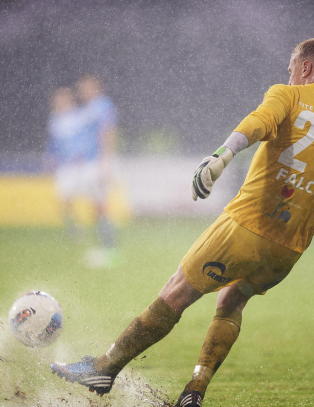 Regnet stopper Sandnes Ulf - Troms�