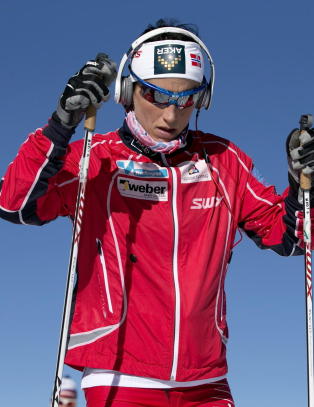 Bj�rgen og seks andre hjem fra Italia med spysyke