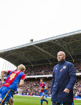 Berg sjansel�s i Blackburn-debuten
