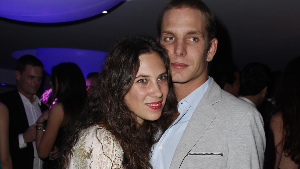 BLIR FORELDRE: Andrea Casiraghi og forloveden Tatiana Santo Domingo venter barn i februar. Foto: Stella Pictures