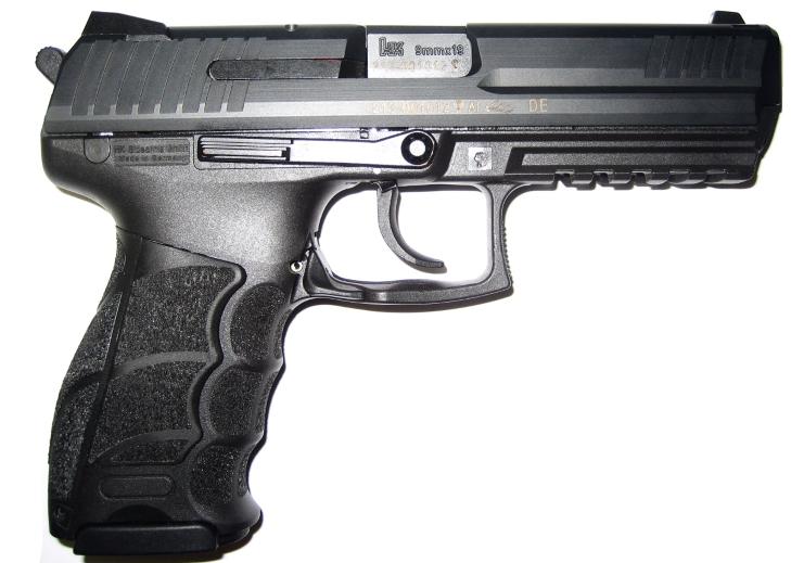 DENNE TYPEN: Slik ser en Heckler & koch P30 ut. Foto: Wikipedia DENNE TYPEN: Slik ser en Heckler & koch P30 ut. Foto: Wikipedia