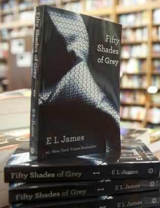 Kona hadde lest «Fifty Shades» og ville krydre opp sexlivet