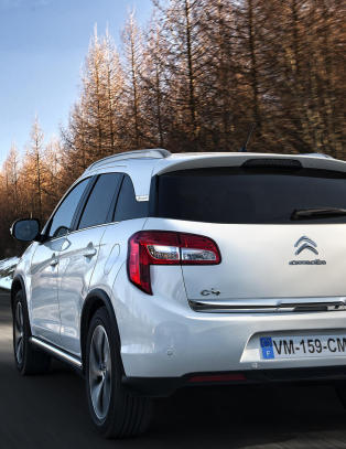 Hver fjerde nybil er en SUV