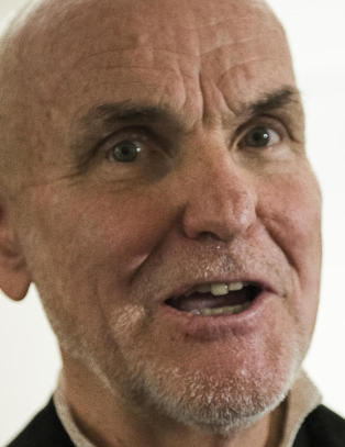 Wiesenthal-senteret ber kongen stoppe Linstad-medalje