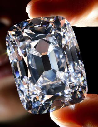 Verdens dyreste diamant solgt til «anonym»