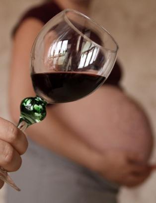 - Selv de minste mengder alkohol påvirker barnets IQ