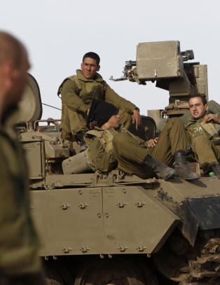 Israelsk invasjon av Gaza rykker n�rmere