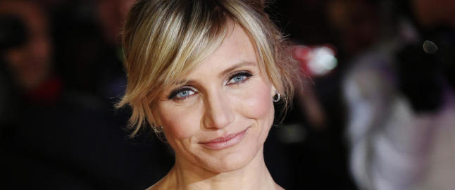Derfor liker Cameron Diaz å kaste klærne for åpent kamera