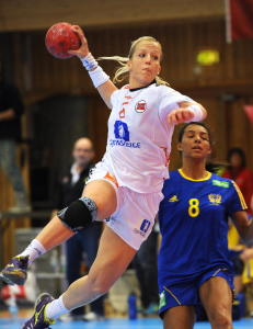 Heidi L�ke vasser i klubbtilbud