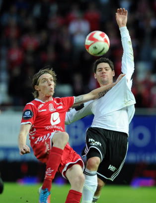 Brann og V�lerenga er helt oppe i ryggen p� RBK