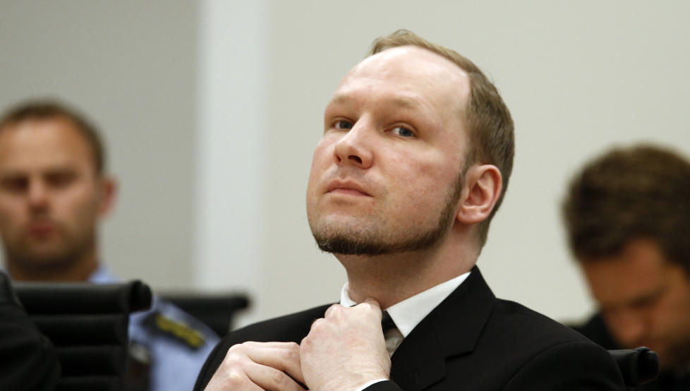 P� NETT: Anders Behring Breivik ble radikalisert i ekkokamre p� nettet. I dag samles blant annet bloggere, forskere og Europas Facebook-avdeling til konferanse i Budapest, for � diskutere hvordan ekstremisme og hatideologi p� nett kan bekjempes. 
 Foto: Heiko Junge / NTB scanpix