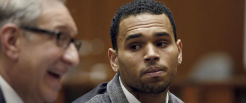 Chris Brown sletter profilen etter pinlig Twitter-krangel