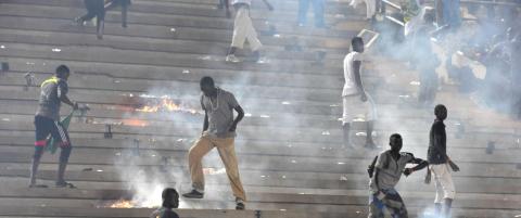 Stenger hovedstadion i Senegal etter oppt�yer