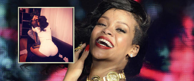 Rihanna legger ut toppl�sbilder av seg selv, og av eksen i senga
