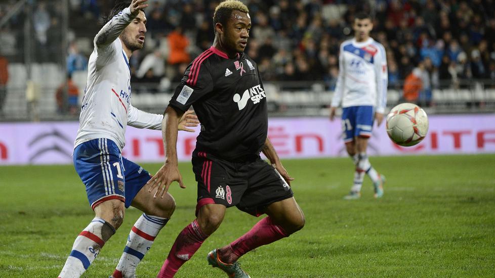 Franskmenn i tet: Lyon inntok tabelltoppen med 4-1 borte mot Marseille. Kan de beholde den etter l�rdagens kamper? Det tror Dagbladets oddstipper. Foto: AFP PHOTO / BORIS HORVAT