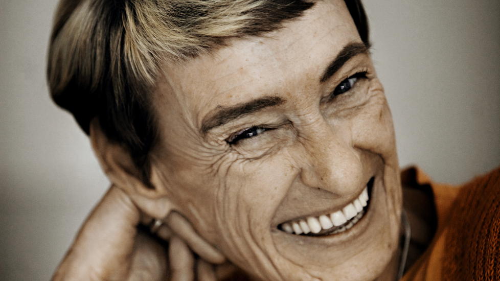 DOBBELT JUBILEUM: I �r er det f�rti �r siden den f�rste boka om Albert �berg kom, og forfatteren selv er blitt sytti.

Foto: J�rn H. Moen / Dagbladet