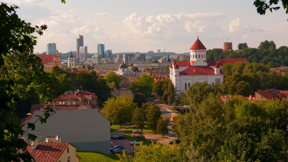 VILNIUS: Av Baltikums hovedsteder er Tallinn og Vilnius de mest spennende og moderne, mener Dagbladets reiseekspert Torild Moland. Foto: COLOURBOX