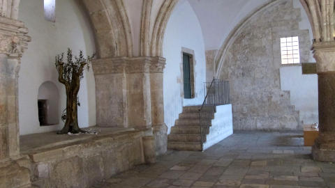 DET SISTE M�LTID: Rett p� utsiden av den gamle bymuren p� Sionh�yden ligger bydelen Davids by. Her finner du nattverdssalen der Jesus hadde sitt siste m�ltid med disiplene. Foto: PETTER L�KEN