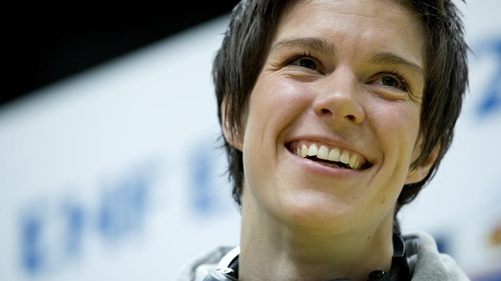 PROFIL: Anja Edin er p� rekordtid blitt en av de st�rste profilene p� kvinnelandslaget som i dag spiller EM-semifinale mot Ungarn i Beograd. Selv om landslagscomebacket har v�rt sv�rt vellyket for hennes del vet hun ikke om det blir mer spill med flagget p� brystet. Foto: H�kon Mosvold Larsen / NTB scanpix