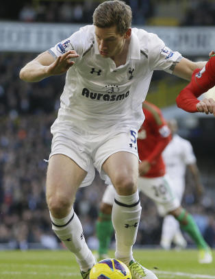 Vertonghen-m�l  reddet Tottenham