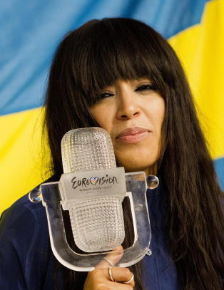 Hevder Eurovison-vinner Loreens platesuksess er en bl�ff