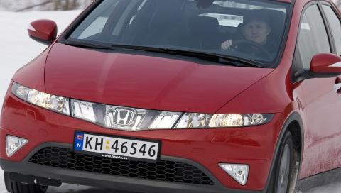 ANNERLEDES: Honda Civic. Foto: Terje Bj�rnsen