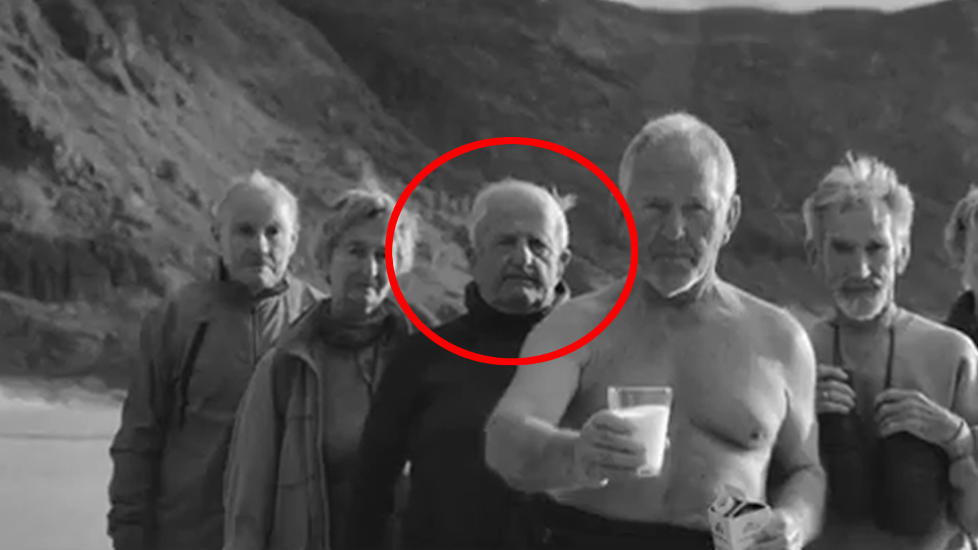 TREKKES: 
- Filmen vil ikke bli vist mer p� TV i den n�v�rende versjonen, sier pressevakt �ystein Syrstad i Tine om reklamefilmen som dette bildet er hentet fra.