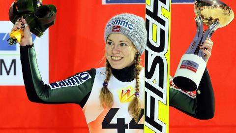 P� PALLEN: Anette Sagen ble nummer tre i pr�ve-OL i Sotsji. Foto: NTB Scanpix