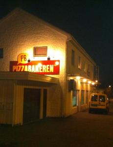 V�pnet ran av pizzabakeri i Stavanger