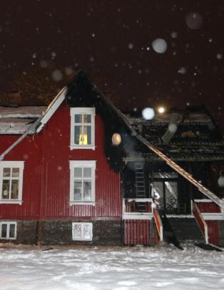 Boligbrann i kronprinsparets g�rdsbestyrerbolig p� Skaugum