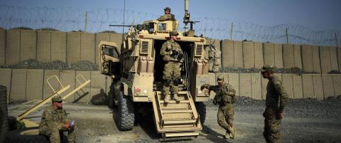 Selvmordsangrep mot base i Afghanistan