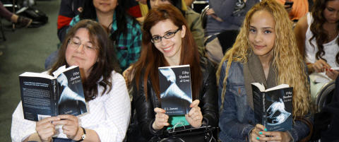 Fifty Shades of Grey kåret til årets bok