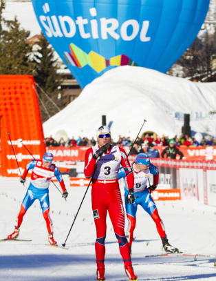 - Jeg b�r vel sl� Legkov med mer enn ti meter