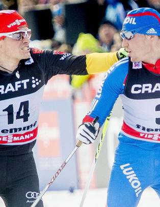 Her f�r Legkov en strak venstre av Angerer