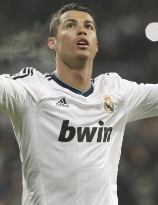 Ronaldo tr�stet seg med hattrick mot Demidov & co