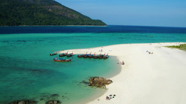 KOH LIPE: If�lge Cond� Nast Traveller blir det sagt det er p� Koh Lipe du finner Thailands vakreste strender. Foto: COLOURBOX