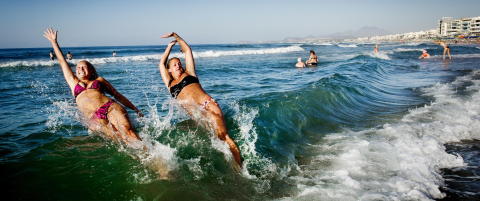 Du kan spare penger p� � bestille ferien midt p� natta