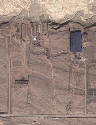 Fant �mystiske bygninger� i �rkenen med Google Earth