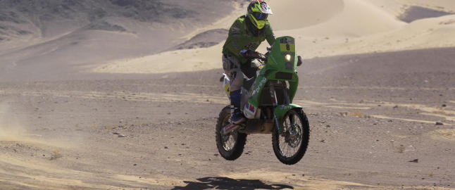 Ullev�lseter avsluttet Dakar-rallyet med � tryne i tornekratt