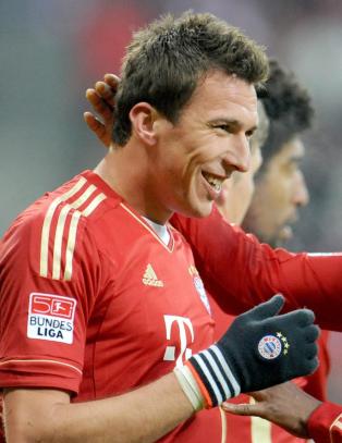 Mandzukic scoret begge for Bayern