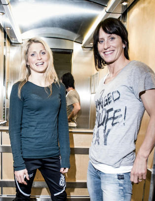 - Kan tenke meg � satse i ti �r til