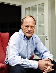 Professor Petter Gottschalk mener det er forkastelig � debattere med Hells Angels