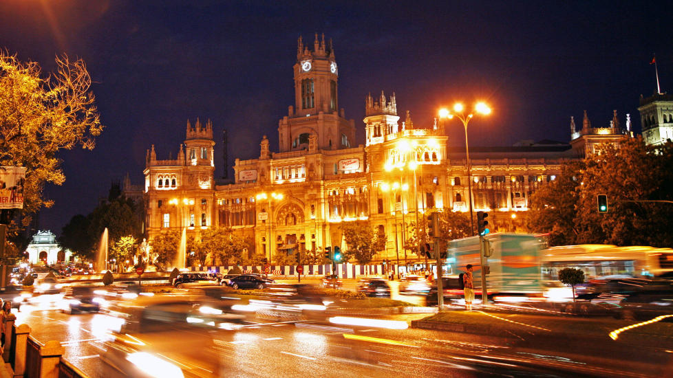 MADRID: Prisene raser i denne storbyen, n� koster et hotellrom i gjennomsnitt 638 kroner pr. natt. Foto: EIVIND PEDERSEN