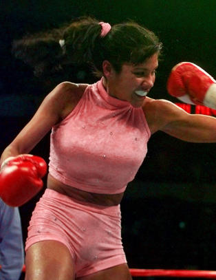 Br�khus bekrefter kamp mot Playboy-modell