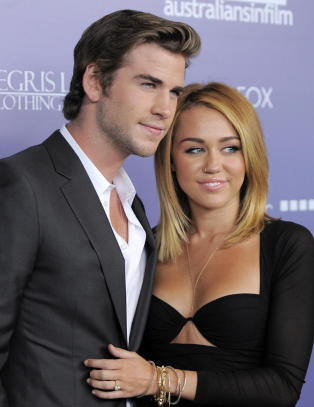 - Det er ektemannen min!