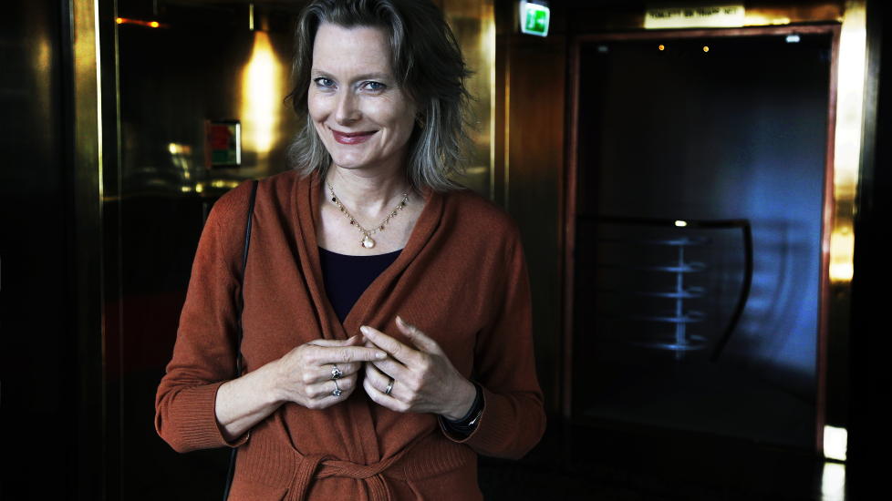 FRAMTIDSRETTET: Jennifer Egans twitterroman er lagt til framtida, og er blitt en m�rk og stilsikker liten fortelling, full av gullkorn. 
Foto: Steinar Buholm / Dagbladet.