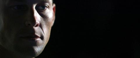 Da Lance ble kledd naken, snudde alt.