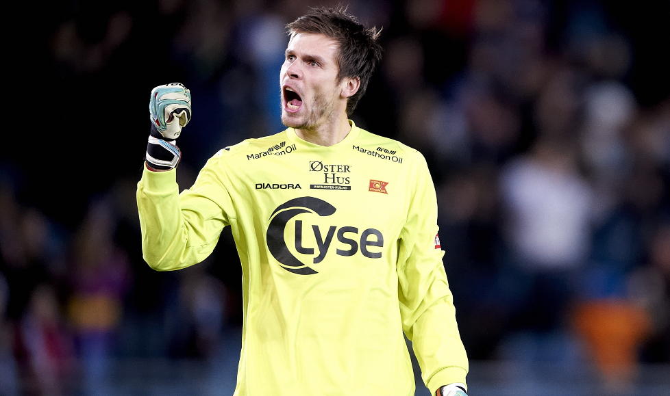 P� VEI BORT: Vikings keeper Rune Almenning Jarstein skal v�re p� vei til Bundesliga-klubben Fortuna D�sseldorf.  Foto: Kent Skibstad / NTB scanpix