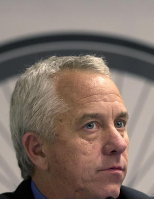 Greg LeMond til sykehus med ryggskade