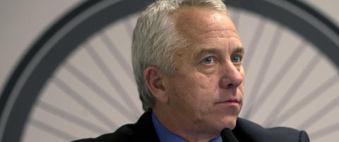 Greg LeMond til sykehus med ryggskade